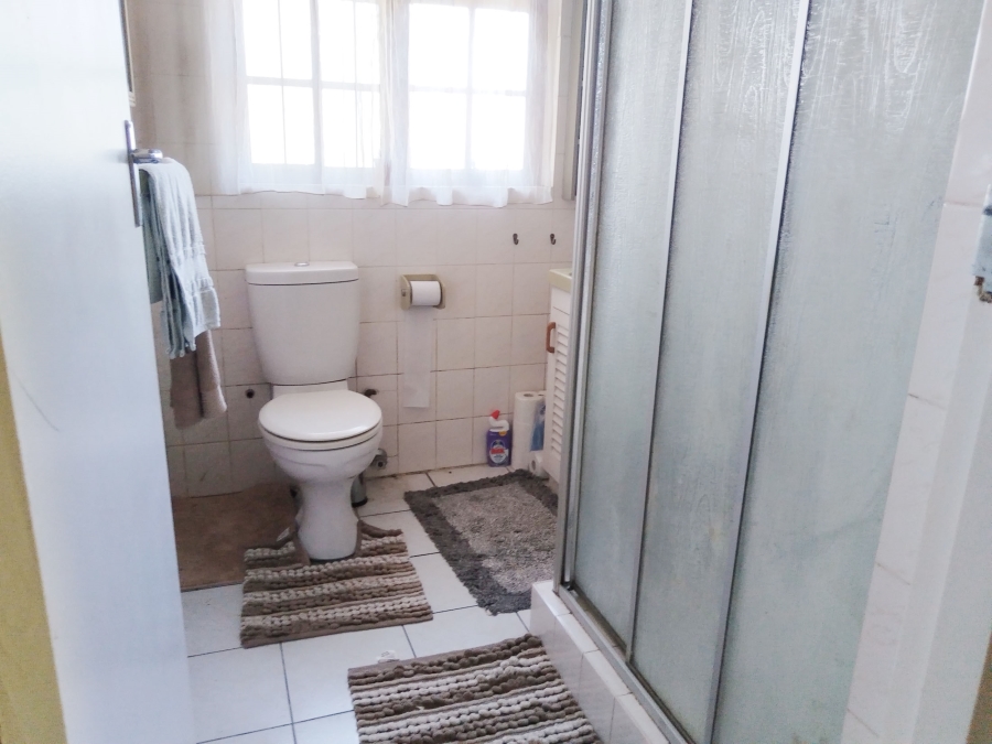 3 Bedroom Property for Sale in Stellenberg Western Cape